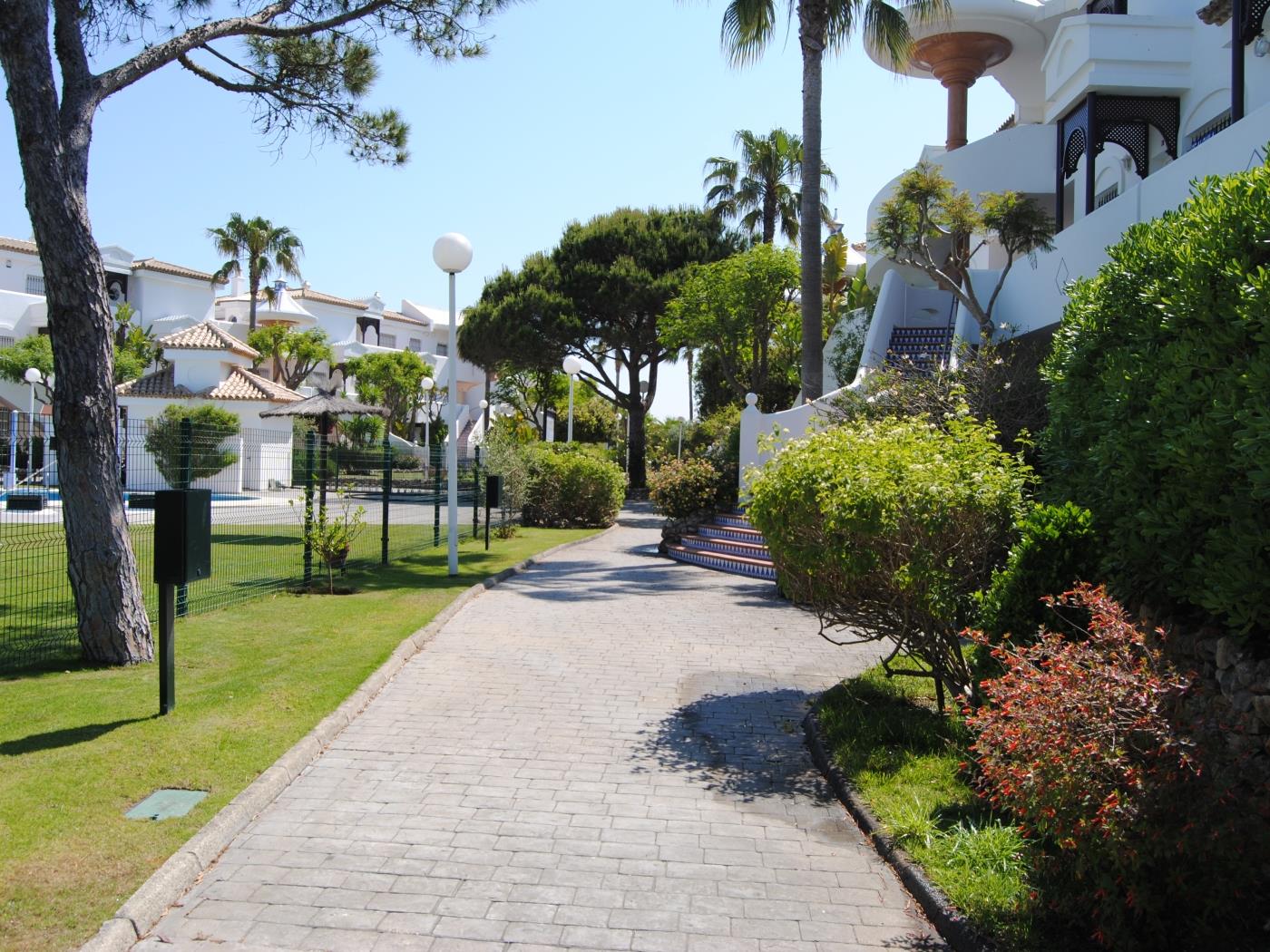 Ref 2a2. APARTAMENTO PLANTA BAJA 2 DORMITORIOS ATARDECER NOVO SANCTI PETRI en Chiclana de la Frontera