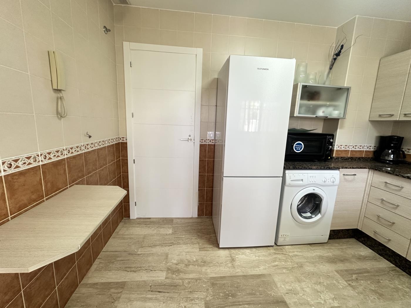 Ref 14c. FLOOR APARTMENT WITH GARDEN in Chiclana de la frontera (Novo sancti petri)