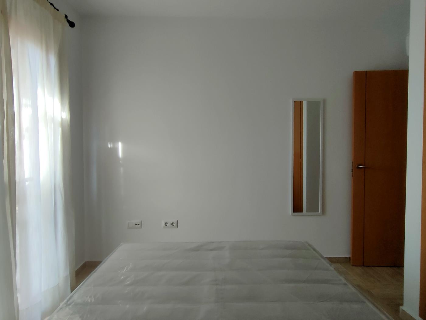 Ref B1. Apartamento de dos dormitorios en planta baja en Chiclana de la Frontera