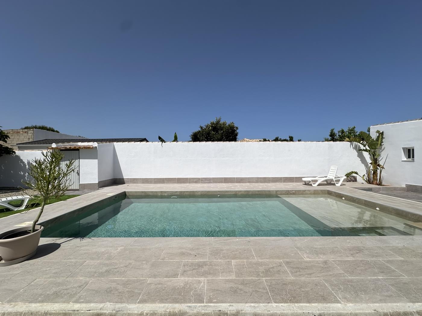 Ref Villa Pizarra- 6. Beautifull and modern Chalet with pool in Chiclana de la frontera