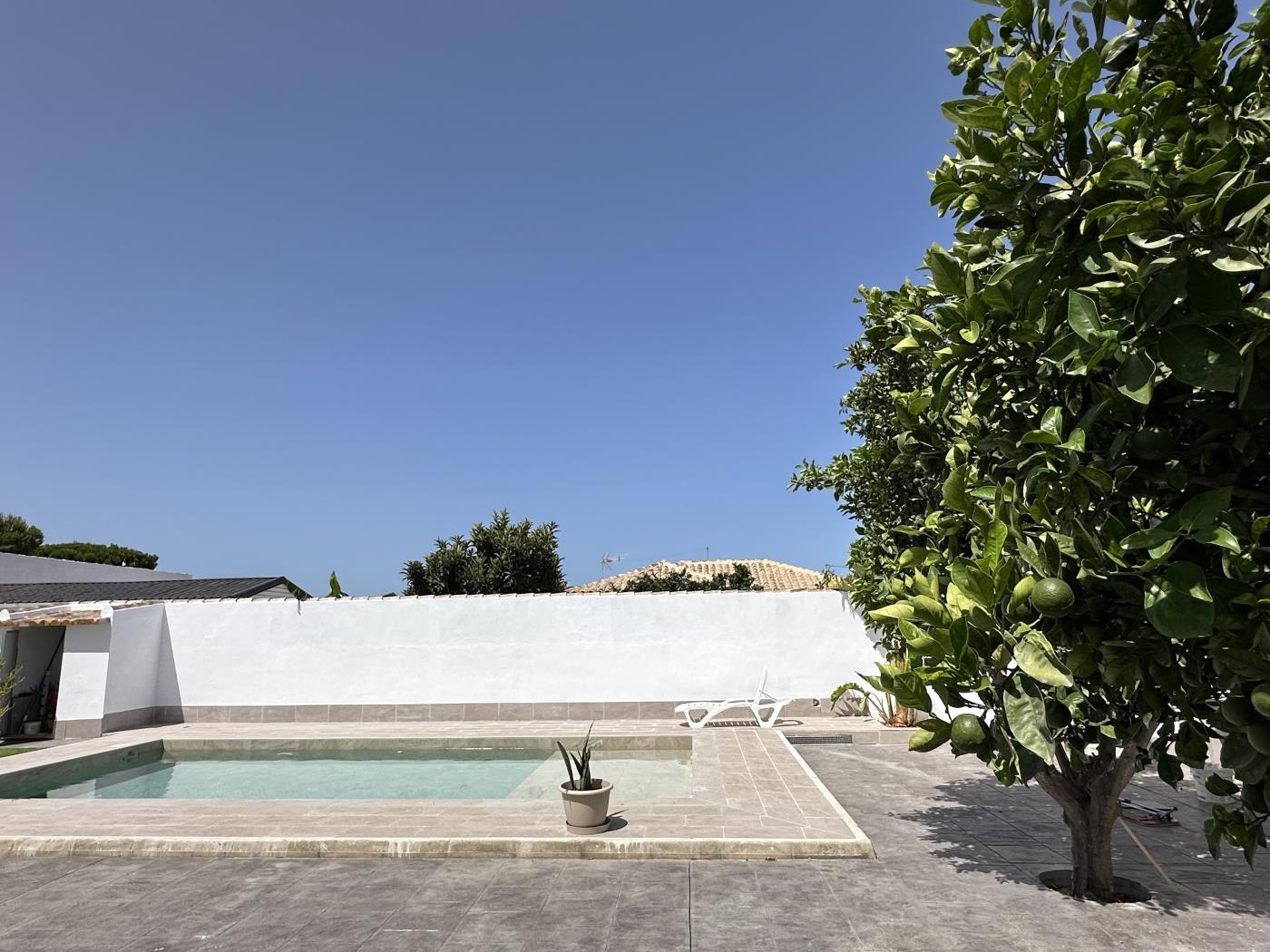 Ref Villa Pizarra- 6. Beautifull and modern Chalet with pool in Chiclana de la frontera