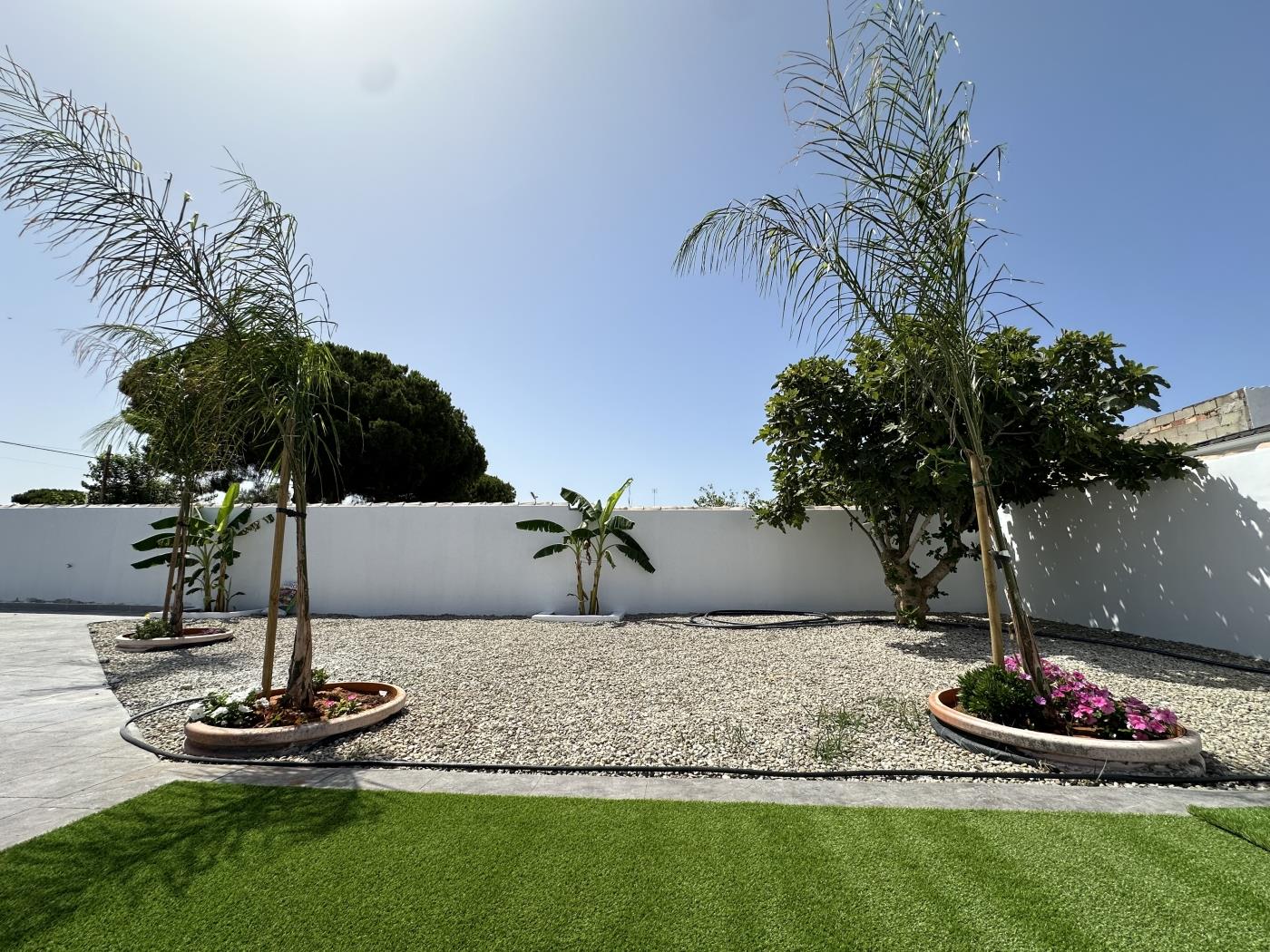 Ref Villa Pizarra- 6. Beautifull and modern Chalet with pool in Chiclana de la frontera