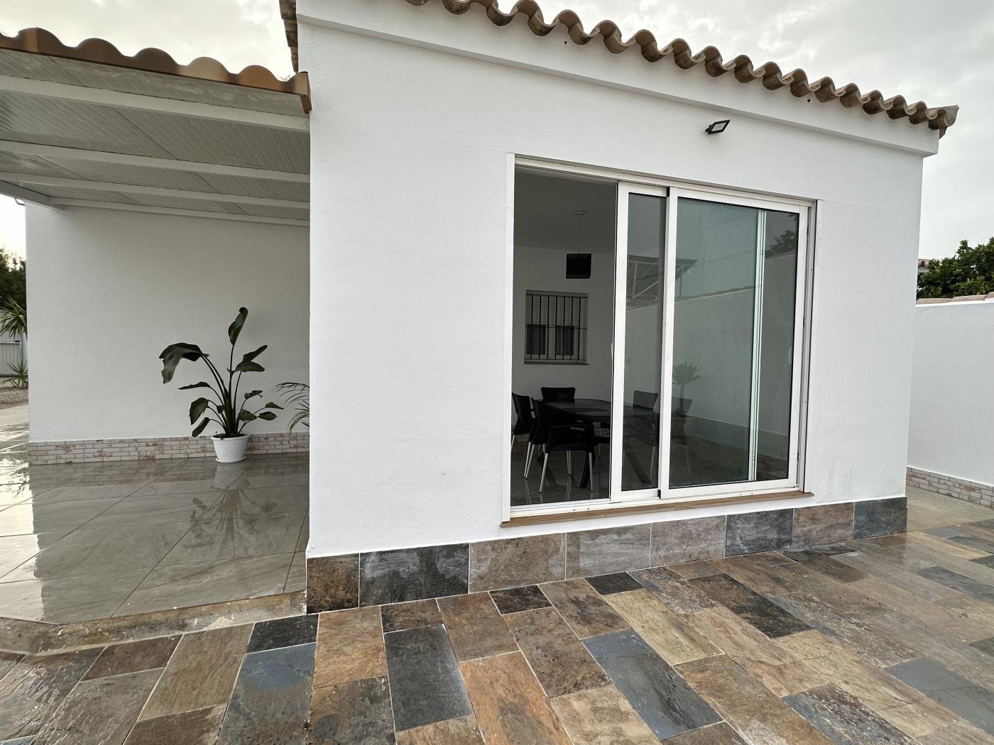 Ref Villa Pizarra- 8. Beautifull and modern Chalet with pool in Chiclana de la frontera