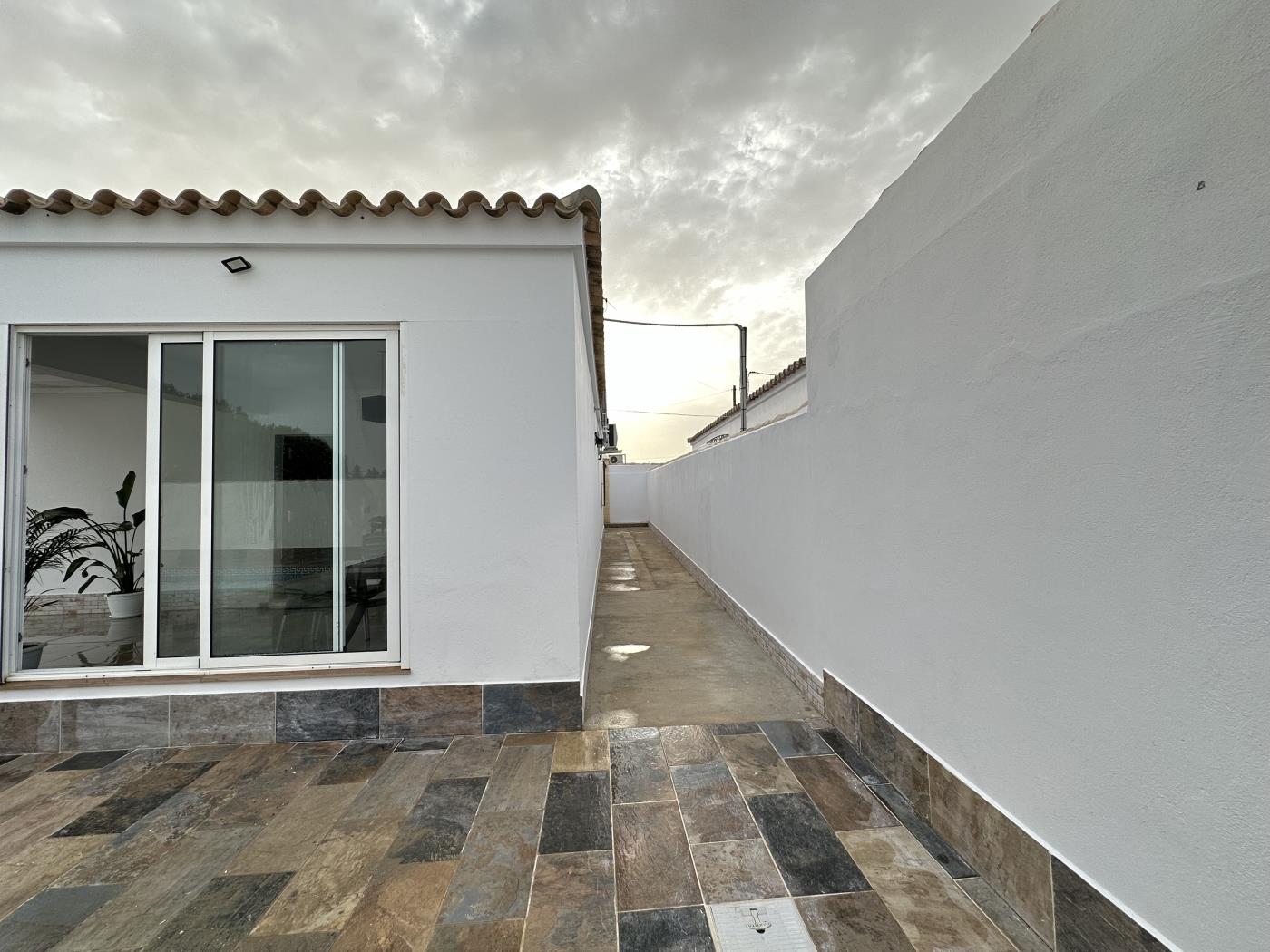 Ref Villa Pizarra- 8. Beautifull and modern Chalet with pool in Chiclana de la frontera