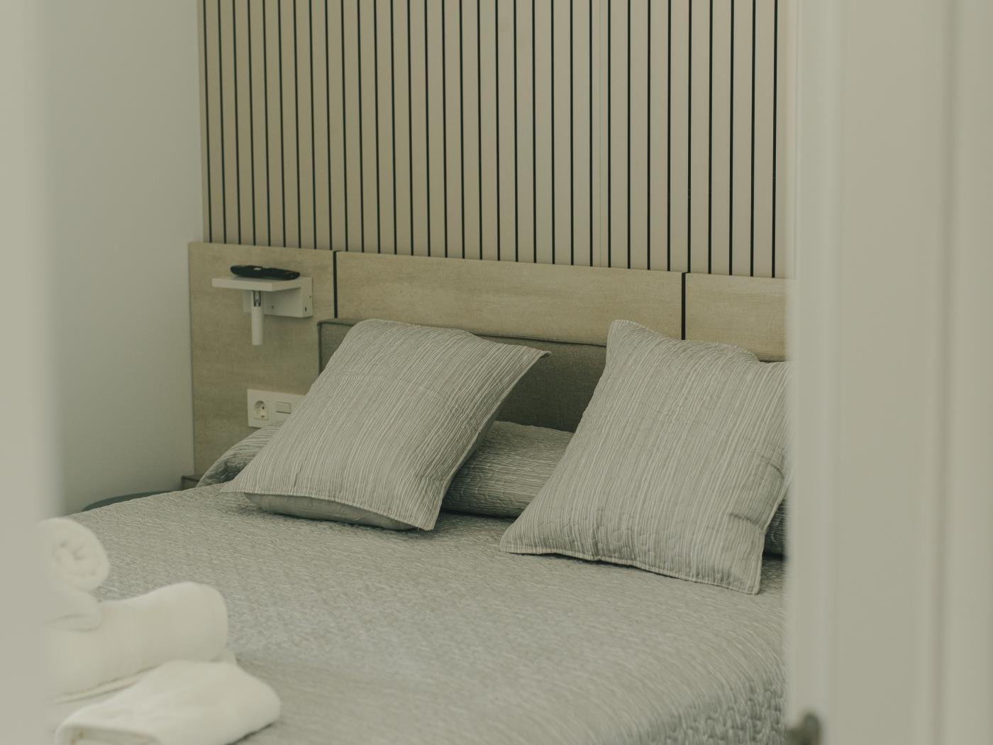 Ref A. VILLA WITH TRHEE BEDROOMS AND PRIVATE POOL. in Chiclana de la frontera